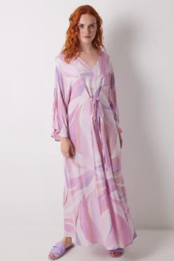 Vestido midi geométrico todo em viscose