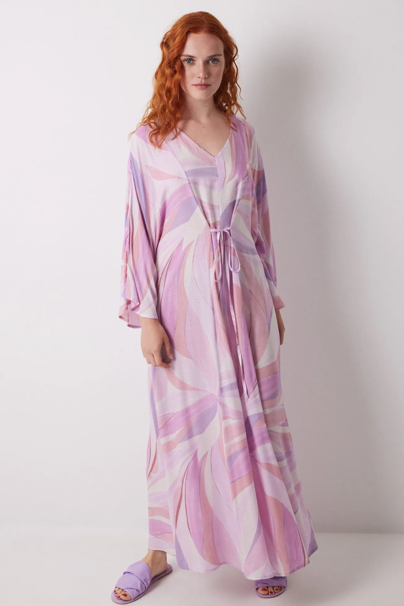 Vestido midi geométrico todo em viscose