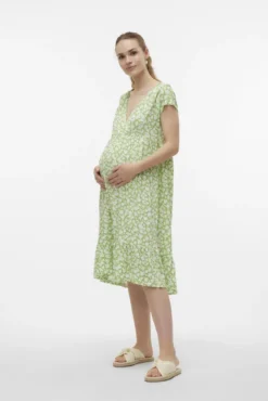 Vestido midi maternity e amamentação