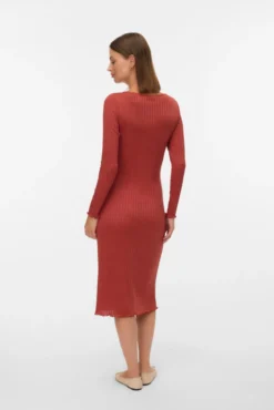 Vestido midi para maternity e amamentação
