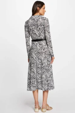 Vestido midi recto estampado