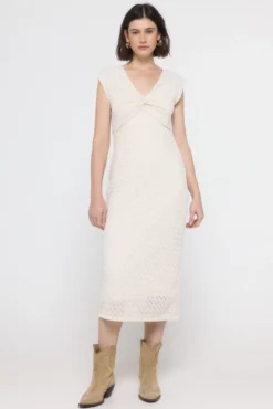Vestido midi rendilhado