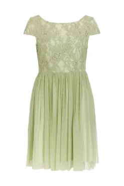 Vestido por curto de tule e renda